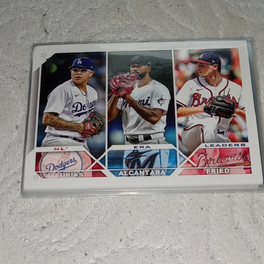 Baseball Trading Card Set